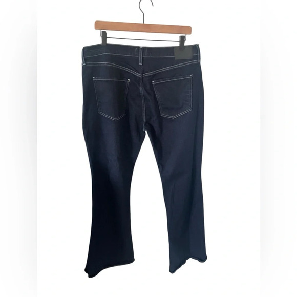 Citizens of Humanity Isola Dark Indigo Flare Jean - Picture 8 of 9